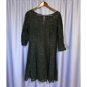 SLNY Black Lace and Sequin Knee Length Dress